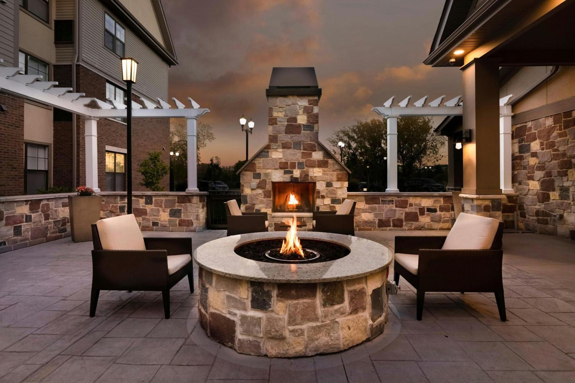 Residence Inn By Marriott Milwaukee 布鲁克菲尔德 外观 照片