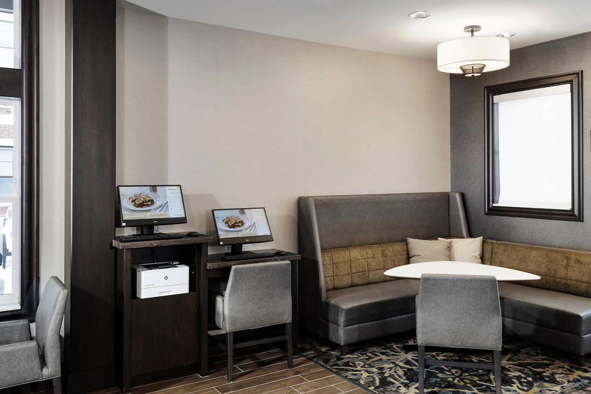 Residence Inn By Marriott Milwaukee 布鲁克菲尔德 外观 照片