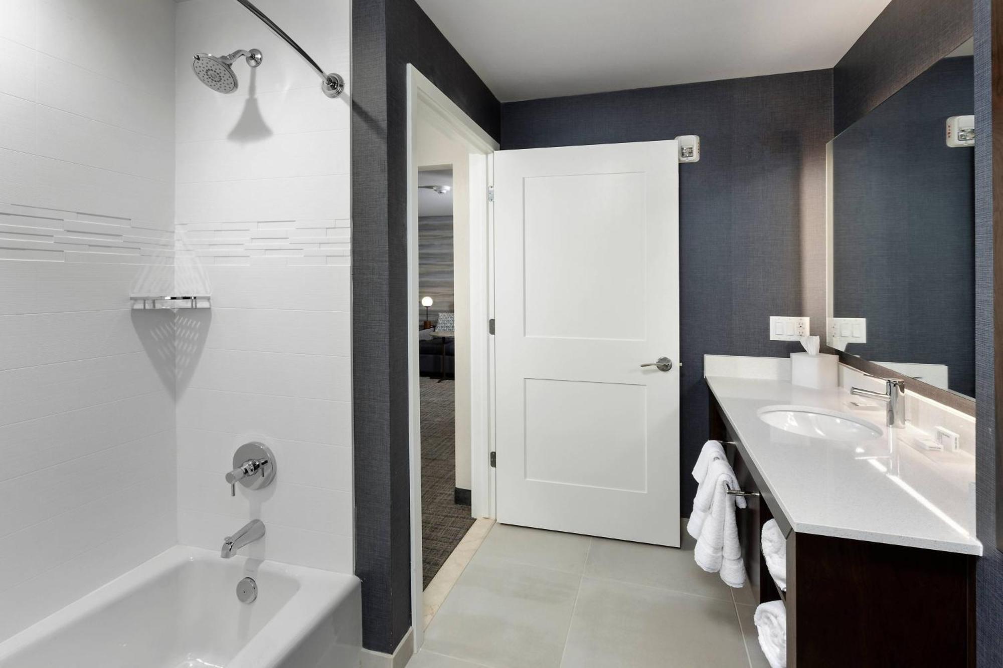 Residence Inn By Marriott Milwaukee 布鲁克菲尔德 外观 照片